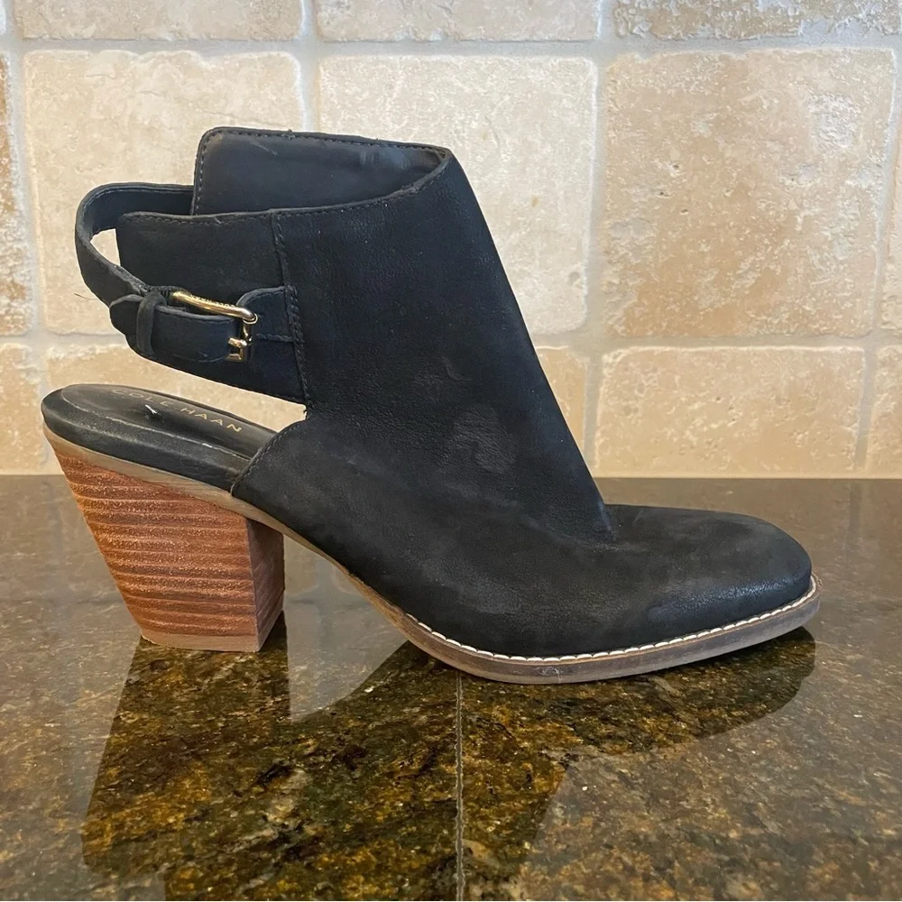 Cole Haan Women's‎ 10 B Black Leather Pippa Block Heel Bootie